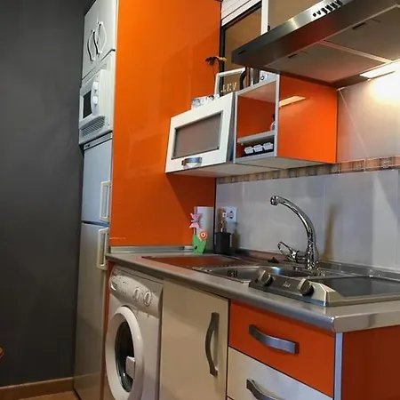 Calle Hoyo Apartment *